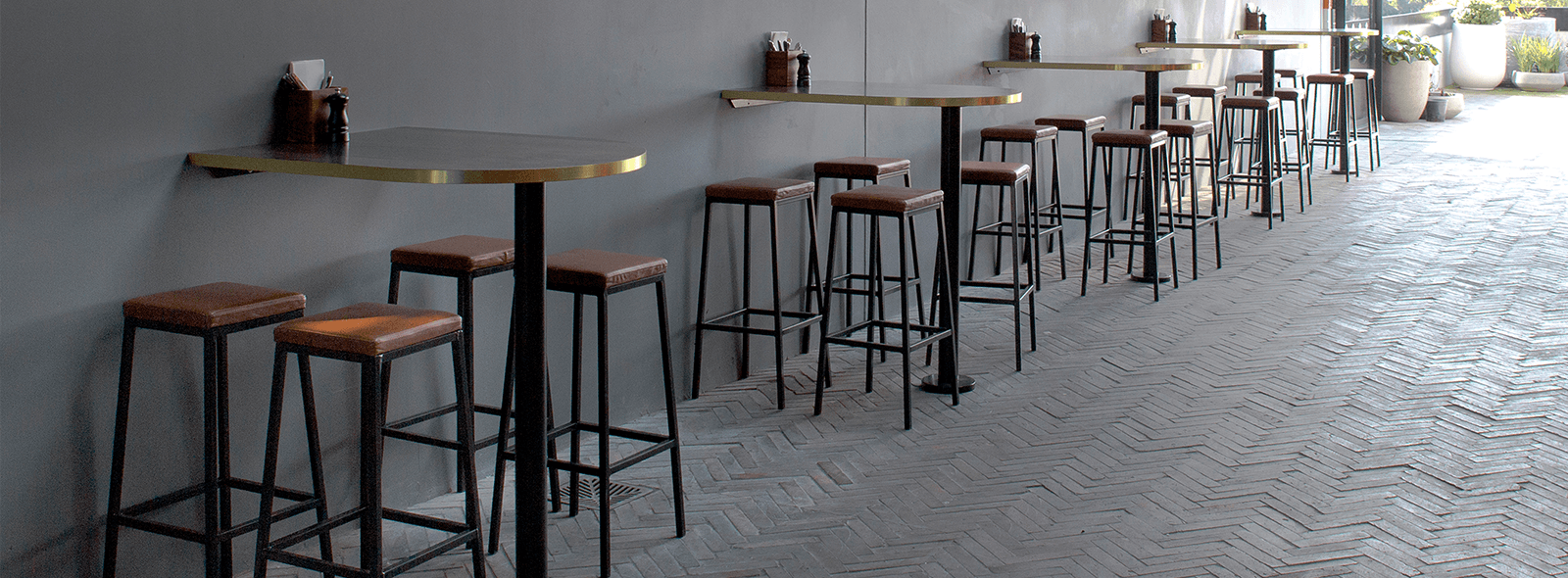 ST Fero Stool insitu hero
