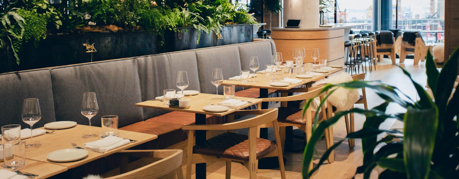 Restaurant furniture harrows