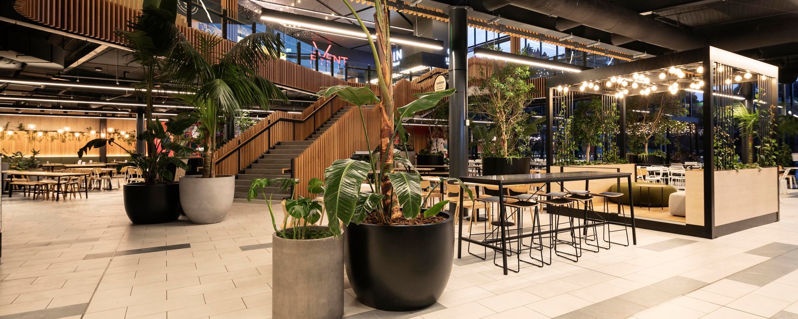 Tauranga Crossing food court